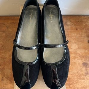 Cole Haan Nike air women’s Mary Jane size 10.5 black